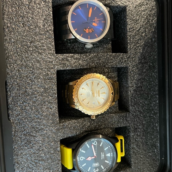 65mm Diving watch all ranging in price from $20-$1000. Serious inquiries only! - Picture 9 of 9